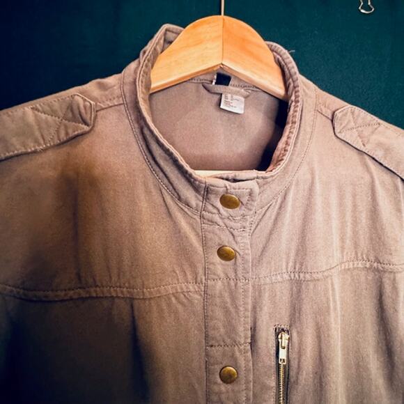 DIVIDED By H&M Utility Jacket Womens Tan Lightweight Utility Army Olive Sz S - Picture 10 of 12